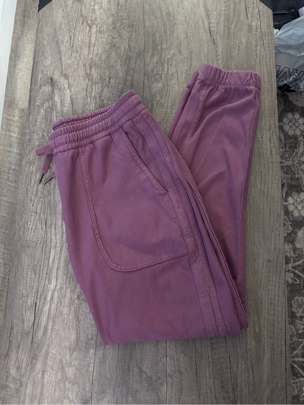 Athleta Mauve Lavender Jogger Pants